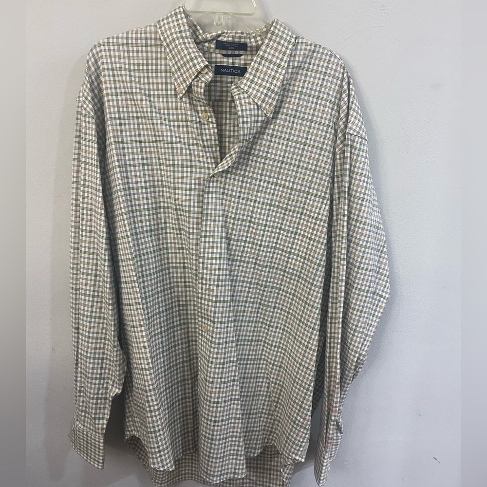 Nautical long sleeve button down shirt condition/very good. Plaid pattern